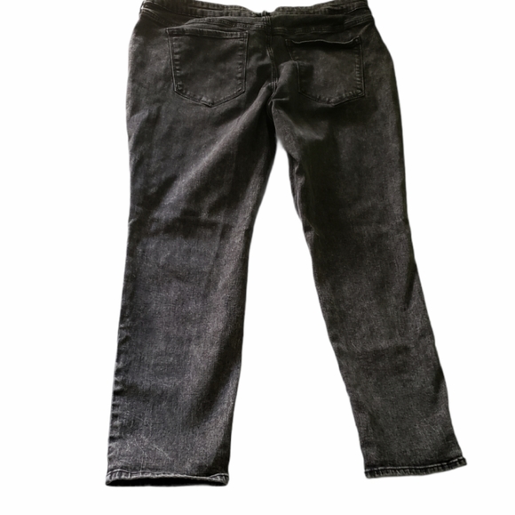 Old Navy low rise super skinny Rockstar jeans - Picture 2 of 4